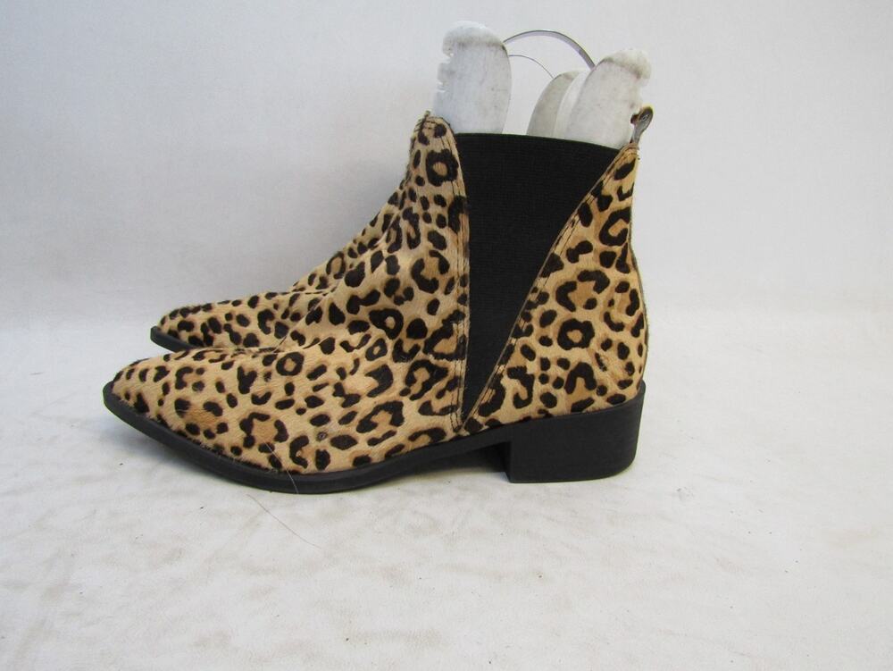 Steve Madden Womens Sz 8 M Cheetah Print Fur Chelsea Ankle Fashion Boots Bootie